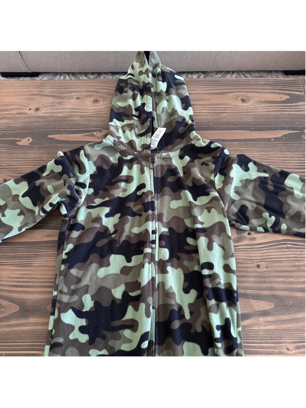 PJ Place Boys Camo Pajamas One Piece Hooded Fleece Size 7/8 - Picture 3 of 5